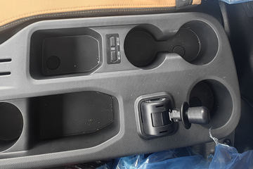 ������� �½��� С���� 2.5L���� 200���� ��ʿ��10�� 3.83���Ű��դʽ�ῨͼƬ