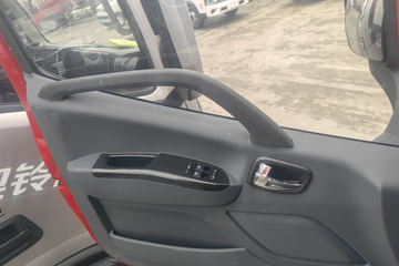 ������� �½��� С���� 2.5L���� 200���� ��ʿ��10�� 3.83���Ű��դʽ�ῨͼƬ