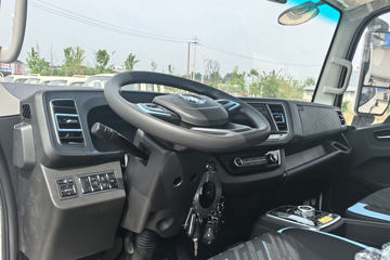 �����������EL-Plus ��ɲ 4.14�׵��Ŵ��綯��ʽ�Ῠ ����ʱ��165kWhͼƬ