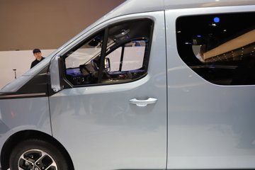 ��������V919 2025�� ���ð������ 7�� ���綯��� ����ʱ��88.02kWhͼƬ