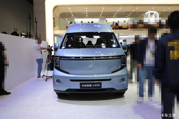 V919��ʲ�������ȴ����� �����ߴ�0.70��