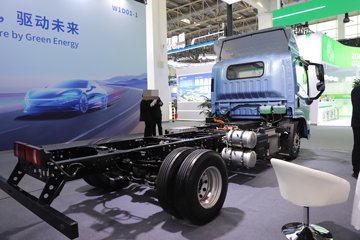 ���桤��EH Pro ���� ��ɲ 4.18�׵��Ŵ��綯��ʽ�Ῠ ����131.98kWhͼƬ
