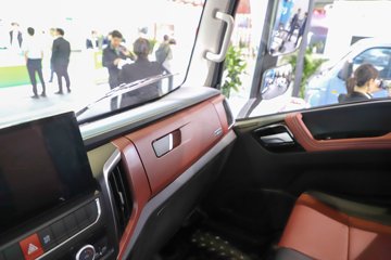 ���桤��EH Pro ���� ��ɲ 4.18�׵��Ŵ��綯��ʽ�Ῠ ����131.98kWhͼƬ