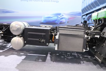 ���桤��EH Pro ���� ��ɲ 4.18�׵��Ŵ��綯��ʽ�Ῠ ����131.98kWhͼƬ