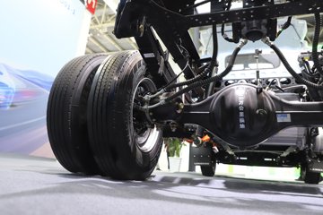 ���桤��EH Pro ���� ��ɲ 4.18�׵��Ŵ��綯��ʽ�Ῠ ����131.98kWhͼƬ