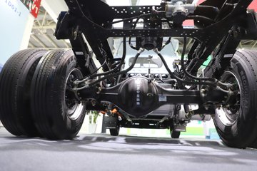 ���桤��EH Pro ���� ��ɲ 4.18�׵��Ŵ��綯��ʽ�Ῠ ����131.98kWhͼƬ