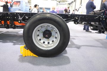 ���桤��EH Pro ���� ��ɲ 4.18�׵��Ŵ��綯��ʽ�Ῠ ����131.98kWhͼƬ