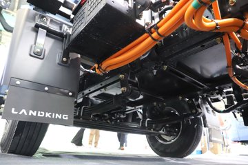 ���桤��EH Pro ���� ��ɲ 4.18�׵��Ŵ��綯��ʽ�Ῠ ����131.98kWhͼƬ
