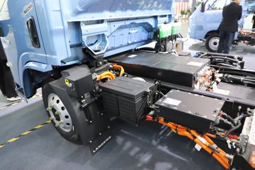 ���桤��EH Pro ���� ��ɲ 4.18�׵��Ŵ��綯��ʽ�Ῠ ����131.98kWhͼƬ
