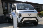 雷驰F3 2026款旗舰版 4.005米单排纯电动栏板微卡 亿纬65.66kWh