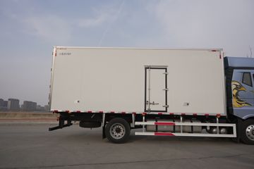 ���J6V �캽�� 380���� 4X2 10�� 6.8����س�ͼƬ