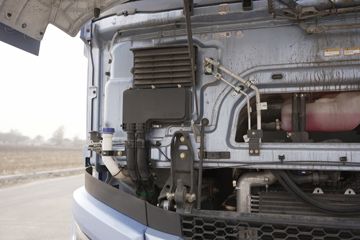 ���J6V �캽�� 380���� 4X2 10�� 6.8����س�ͼƬ