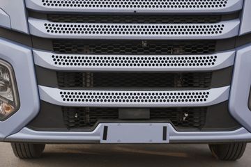 ���J6V �캽�� 380���� 4X2 10�� 6.8����س�ͼƬ