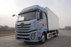 ���J6V �캽�� 380���� 4X2 10�� 6.8����س�ͼƬ