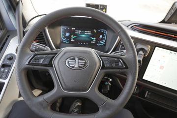 ���J6V �캽�� 380���� 4X2 10�� 6.8����س�ͼƬ