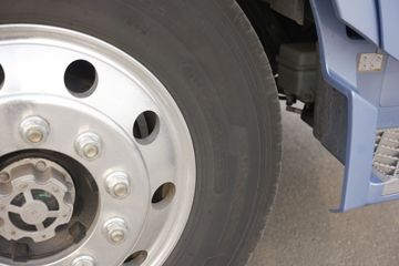 ���J6V �캽�� 380���� 4X2 10�� 6.8����س�ͼƬ