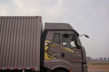 һ�����J6V ��Ӣ�� 7.8L���� 320���� 4X2 һ�����8�� 9.6����ʽ�ػ���ͼƬ