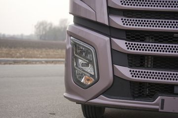 һ�����J6V ��Ӣ�� 7.8L���� 320���� 4X2 һ�����8�� 9.6����ʽ�ػ���ͼƬ