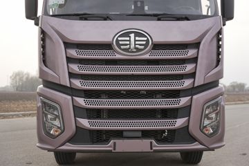 һ�����J6V ��Ӣ�� 7.8L���� 320���� 4X2 һ�����8�� 9.6����ʽ�ػ���ͼƬ