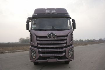 һ�����J6V ��Ӣ�� 7.8L���� 320���� 4X2 һ�����8�� 9.6����ʽ�ػ���ͼƬ