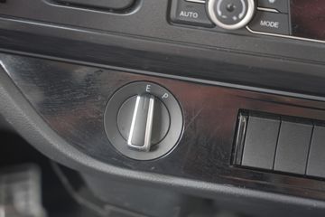 ���J6V Pro ��Ӣ�� 7.8L���� 320���� 4X2 һ�����8�� 9.6����ʽ�ػ���ͼƬ
