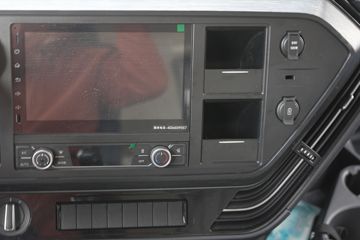 ���J6V Pro ��Ӣ�� 7.8L���� 320���� 4X2 һ�����8�� 9.6����ʽ�ػ���ͼƬ