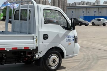 ����;��T5E Һɲ 4.03�׵��Ŵ��綯����΢�� �д��º�56.67kWhͼƬ
