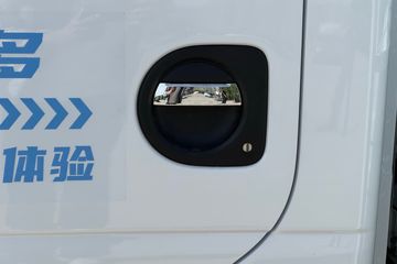 ����;��T5E Һɲ 4.03�׵��Ŵ��綯����΢�� �д��º�56.67kWhͼƬ