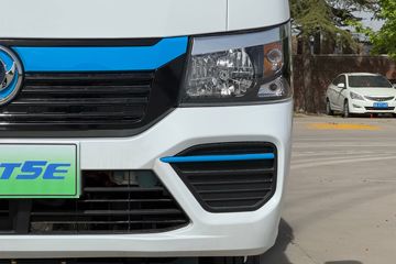 ����;��T5E Һɲ 4.03�׵��Ŵ��綯����΢�� �д��º�56.67kWhͼƬ