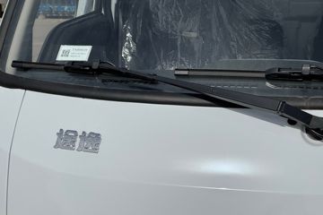 ����;��T5E Һɲ 4.03�׵��Ŵ��綯����΢�� �д��º�56.67kWhͼƬ