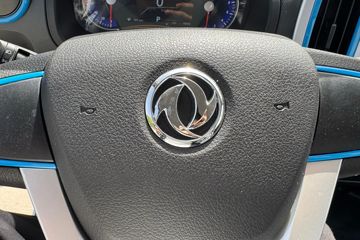 ����;��T5E Һɲ 4.03�׵��Ŵ��綯����΢�� �д��º�56.67kWhͼƬ