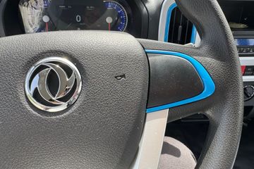 ����;��T5E Һɲ 4.03�׵��Ŵ��綯����΢�� �д��º�56.67kWhͼƬ