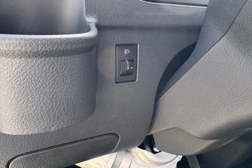 ����;��T5E Һɲ 4.03�׵��Ŵ��綯����΢�� �д��º�56.67kWhͼƬ