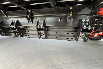 ����;��T5E Һɲ 4.03�׵��Ŵ��綯����΢�� �д��º�56.67kWhͼƬ