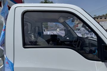 ����;��T9E Һɲ 4.005�׵��Ŵ��綯����΢�� �д��º�62kWhͼƬ