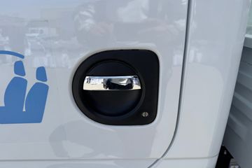 ����;��T9E Һɲ 4.005�׵��Ŵ��綯����΢�� �д��º�62kWhͼƬ