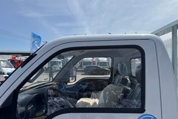 ����;��T9E Һɲ 4.005�׵��Ŵ��綯����΢�� �д��º�62kWhͼƬ