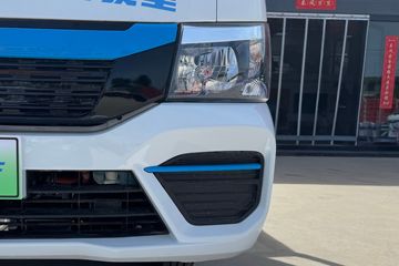 ����;��T9E Һɲ 4.005�׵��Ŵ��綯����΢�� �д��º�62kWhͼƬ