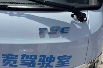 ����;��T9E Һɲ 4.005�׵��Ŵ��綯����΢�� �д��º�62kWhͼƬ