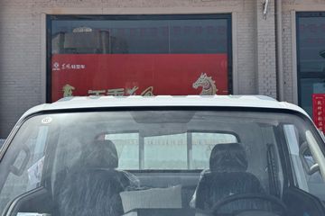 ����;��T9E Һɲ 4.005�׵��Ŵ��綯����΢�� �д��º�62kWhͼƬ
