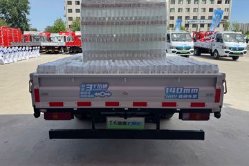 ����;��T9E Һɲ 4.005�׵��Ŵ��綯����΢�� �д��º�62kWhͼƬ
