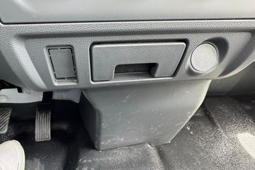 ����;��T9E Һɲ 4.005�׵��Ŵ��綯����΢�� �д��º�62kWhͼƬ