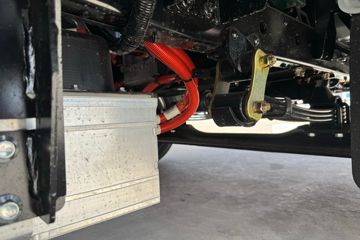 ����;��T9E Һɲ 4.005�׵��Ŵ��綯����΢�� �д��º�62kWhͼƬ