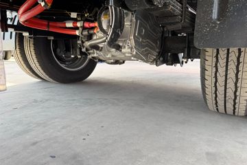 ����;��T9E Һɲ 4.005�׵��Ŵ��綯����΢�� �д��º�62kWhͼƬ