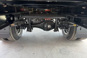 ����;��T9E Һɲ 4.005�׵��Ŵ��綯����΢�� �д��º�62kWhͼƬ