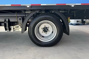 ����;��T9E Һɲ 4.005�׵��Ŵ��綯����΢�� �д��º�62kWhͼƬ