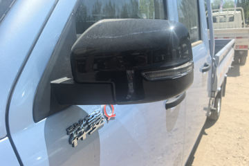 ��������Q����ʽ 1.6L���� 120���� 2.5��˫������΢��ͼƬ