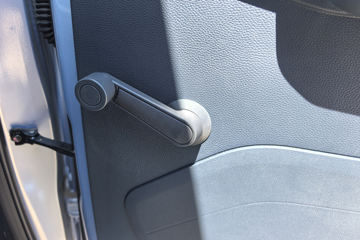 ��������Q����ʽ 1.6L���� 120���� 2.5��˫������΢��ͼƬ