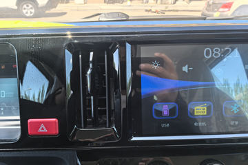 ��������Q����ʽ 1.6L���� 120���� 2.5��˫������΢��ͼƬ