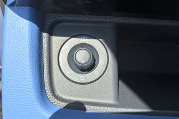 ��������Q����ʽ 1.6L���� 120���� 2.5��˫������΢��ͼƬ